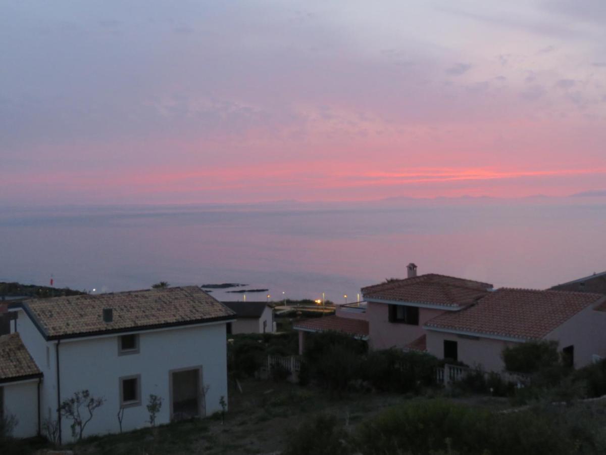 The Beach House - Lu Bagnu Castelsardo Exterior foto